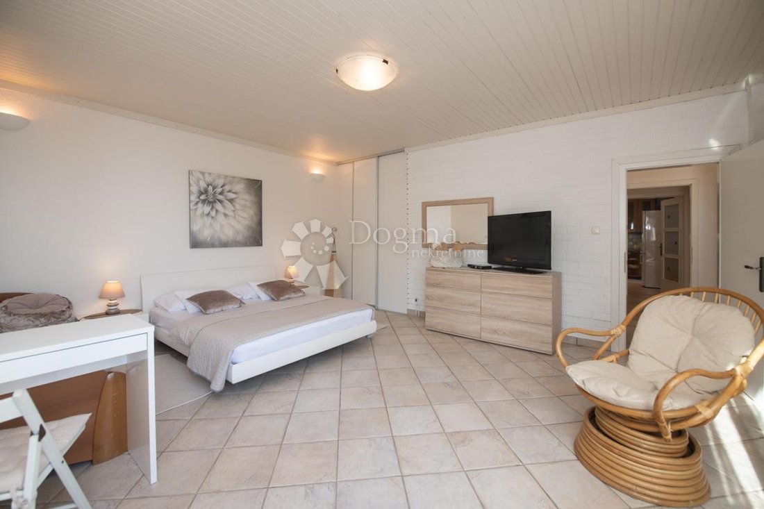 Apartment in Grad Opatija, Primorje-Gorski Kotar County, Croatia 5 - 15266303