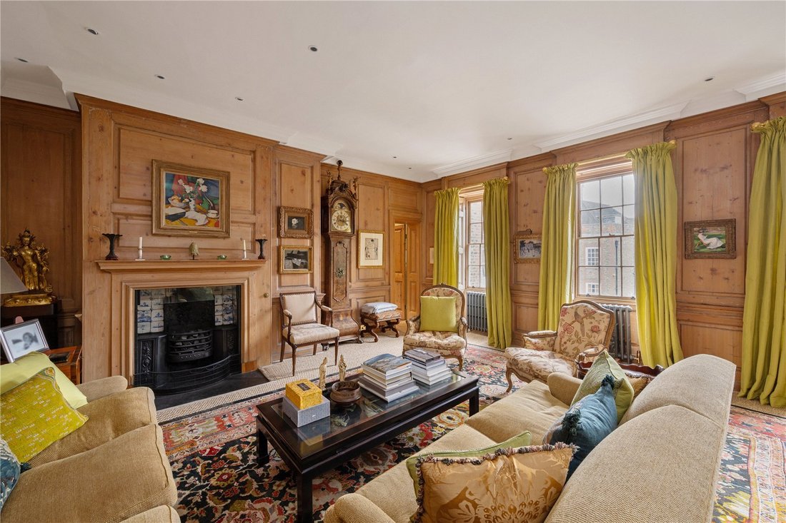 House in Swiss Cottage, Camden, England 2 - 15265434