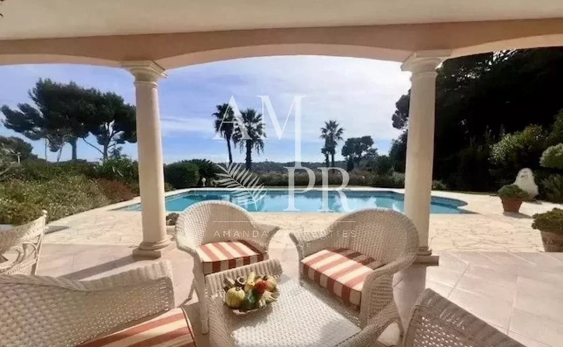 Villa in Riquebonne-Ferratone-Pizou, Vallauris, France 5 - 15265759