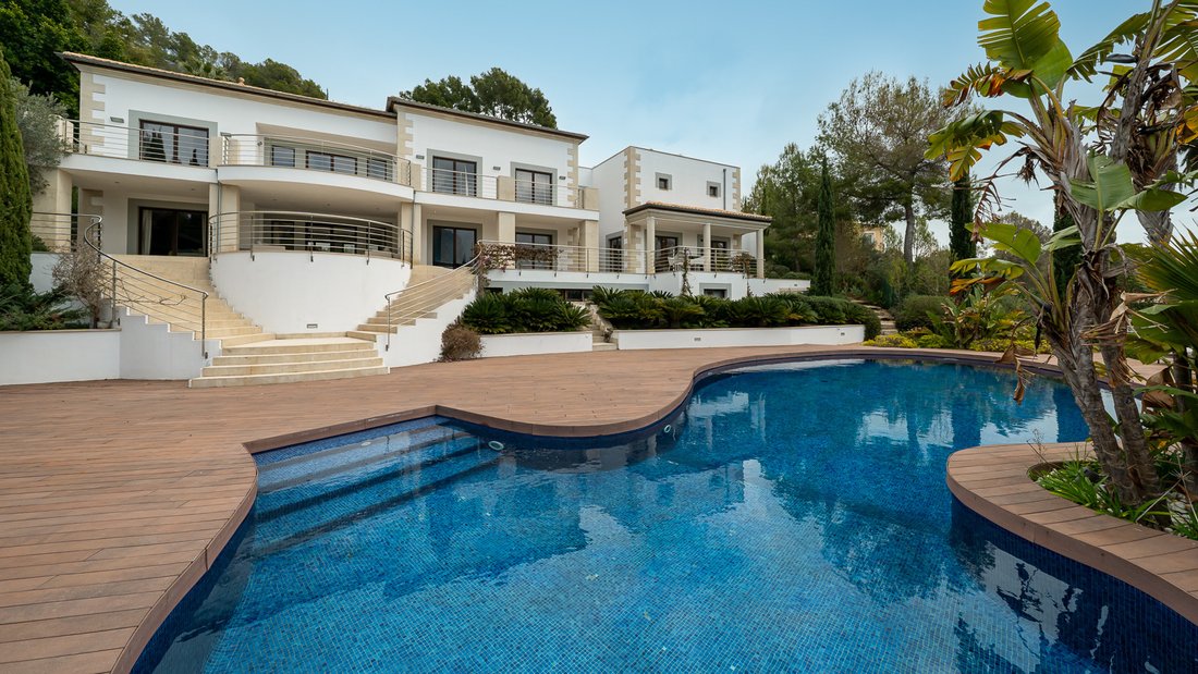Villa in Son Vida, Palma, Balearic Islands 1 - 13764111
