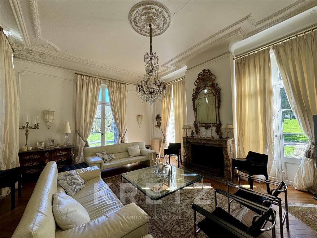 A Whisper of Alhambra in the Loire: A 16th-Century Moorish Château Reborn