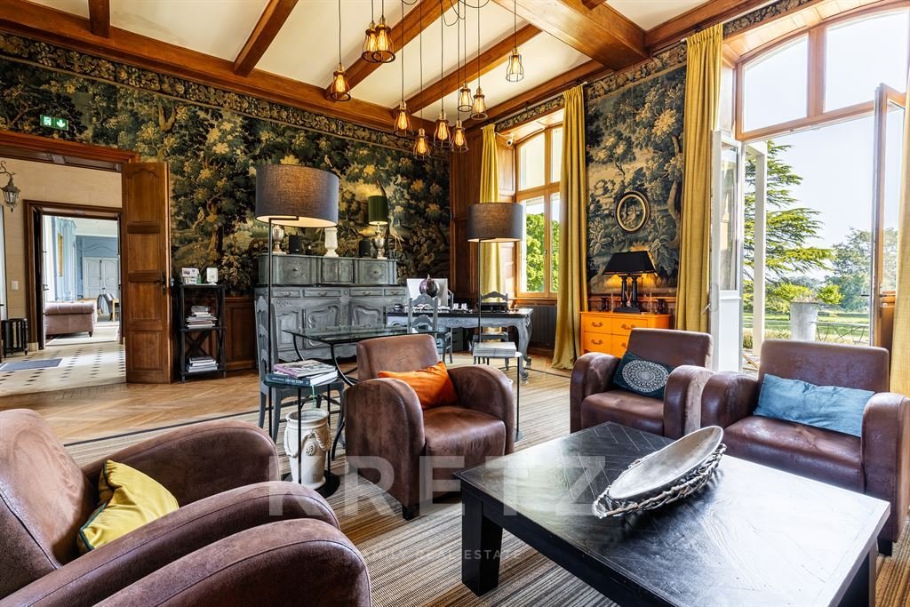 Château des Rêves Éternels – A Jewel of the Côte Sauvage, Where Time Stands Still - 5