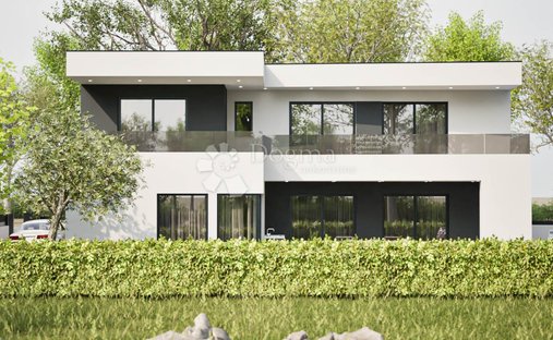 House in Umag, Istria County, Croatia 1