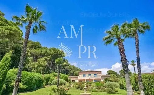 Villa en Riquebonne-Ferratone-Pizou, Vallauris, Francia 1