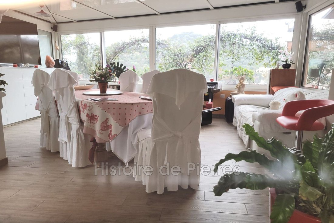 Villa in Hyeres, Provence-Alpes-Côte d'Azur, France 2 - 15264763