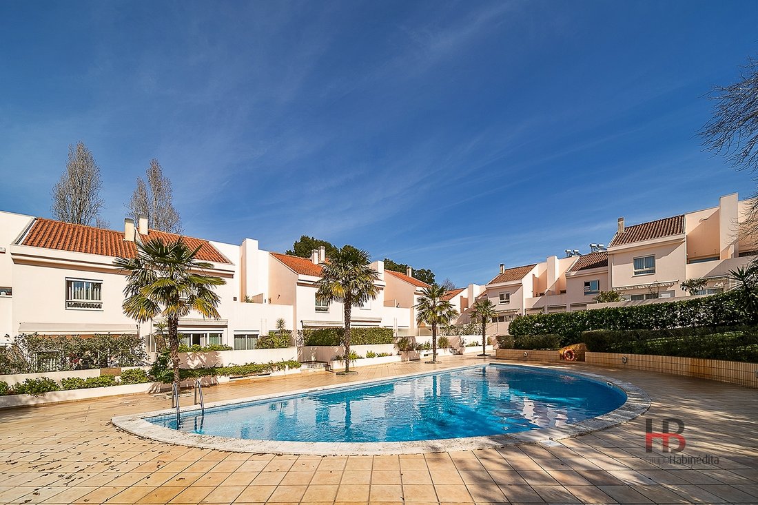 House in Oliveira do Douro, Porto District, Portugal 1 - 15266422
