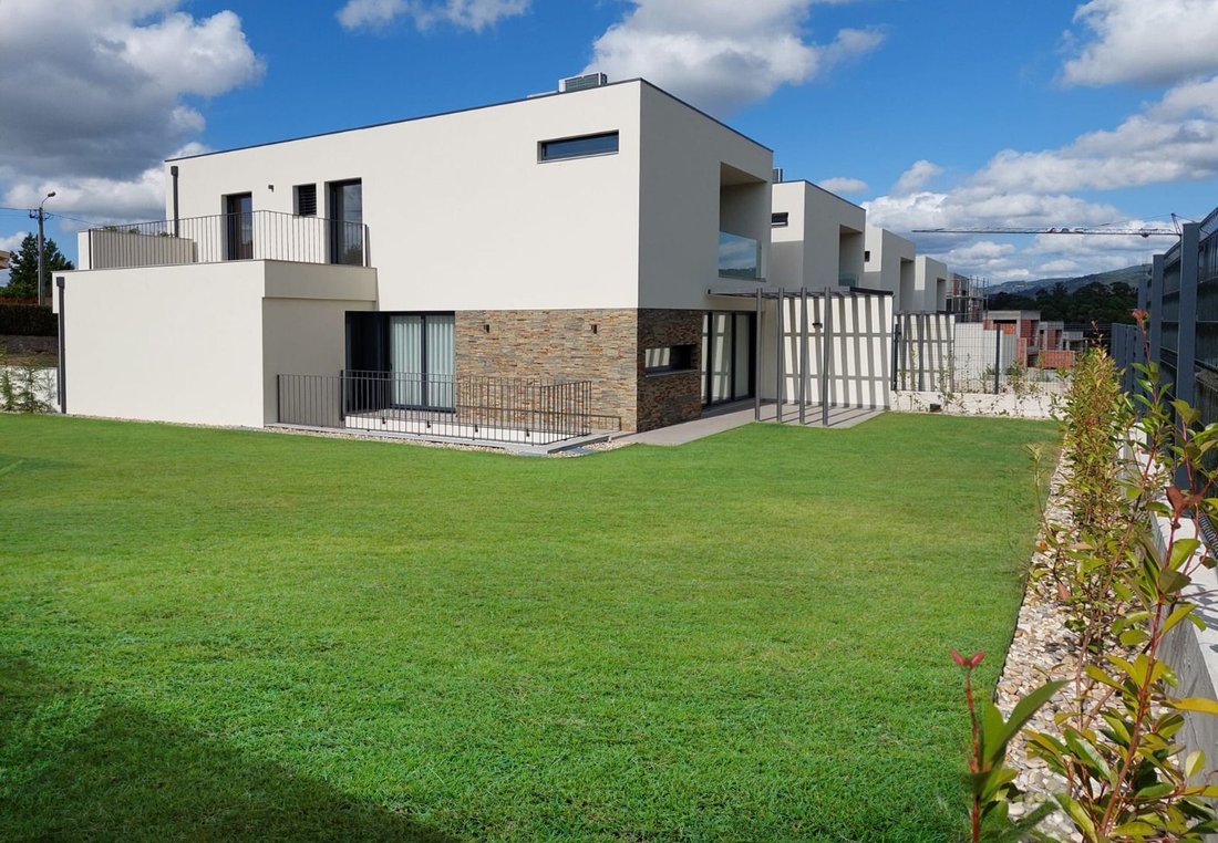 Villa in Palmeira, Braga, Portugal 1 - 15266443