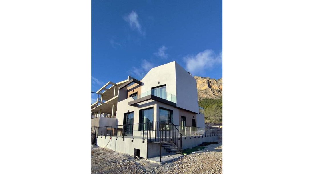 Villa in Polop, Valencian Community, Spain 2 - 15264654
