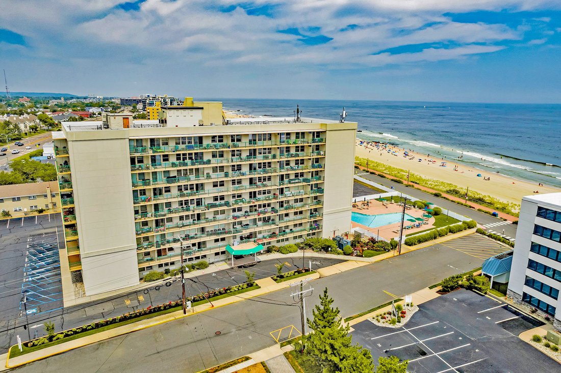 Condo in Long Branch, New Jersey, United States 2 - 15267247