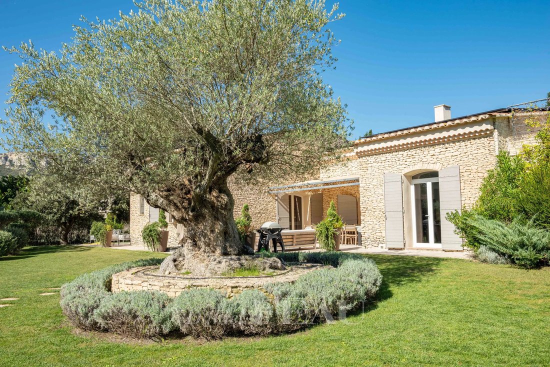 House in Orgon, Provence-Alpes-Côte d'Azur, France 2 - 15267441