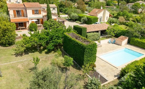 Villa a Villecroze, Provenza-Alpi-Costa Azzurra, Francia 1