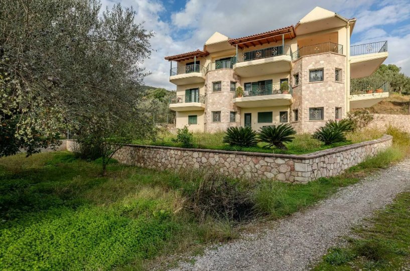 Villa in Community of Nafpaktos, Peloponnese, Western Greece and the Ionian, Greece 1 - 15268964