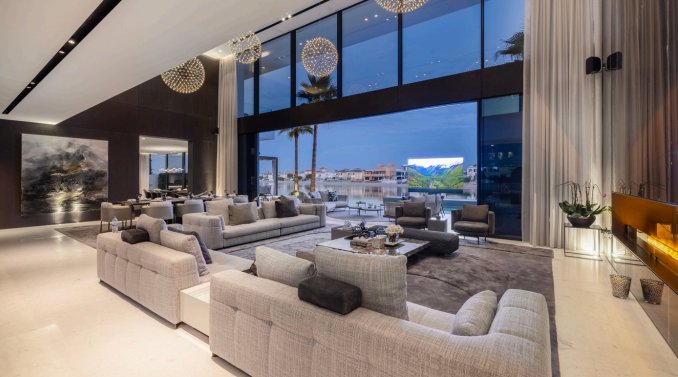 Villa in Palm Jumeirah, Dubai, United Arab Emirates 2 - 15271439