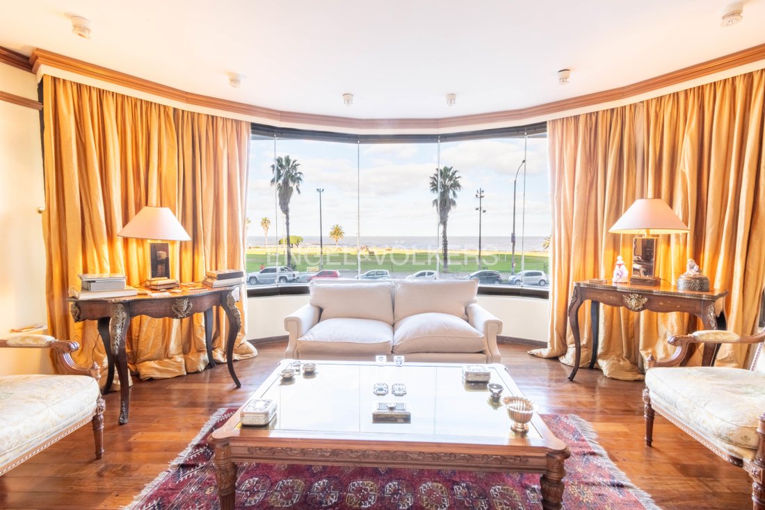 Apartment in Montevideo, Departamento de Montevideo, Uruguay 1 - 15268873