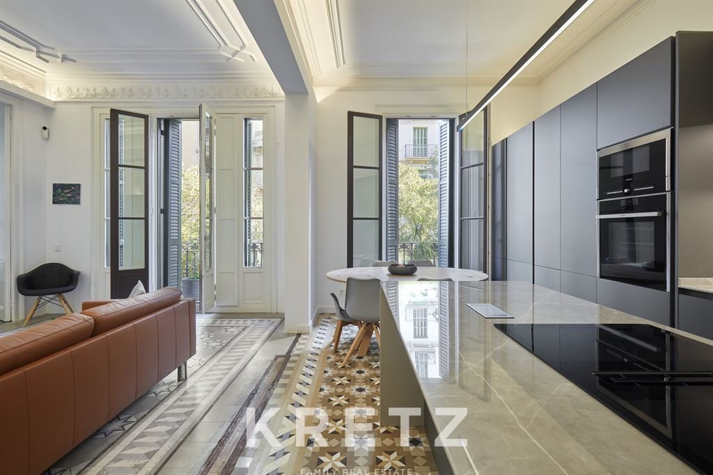 Apartment in Eixample, Barcelona, Spain 2 - 15268490