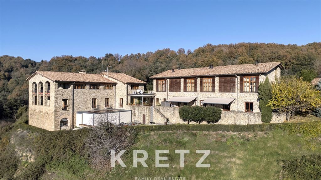 House in Olot, Catalonia, Spain 2 - 15268350