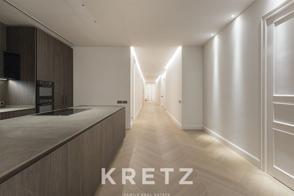 Appartamento a Eixample, Barcellona, Spagna 5 - 15268429