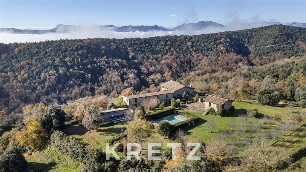 House in Olot, Catalonia, Spain 4 - 15268350