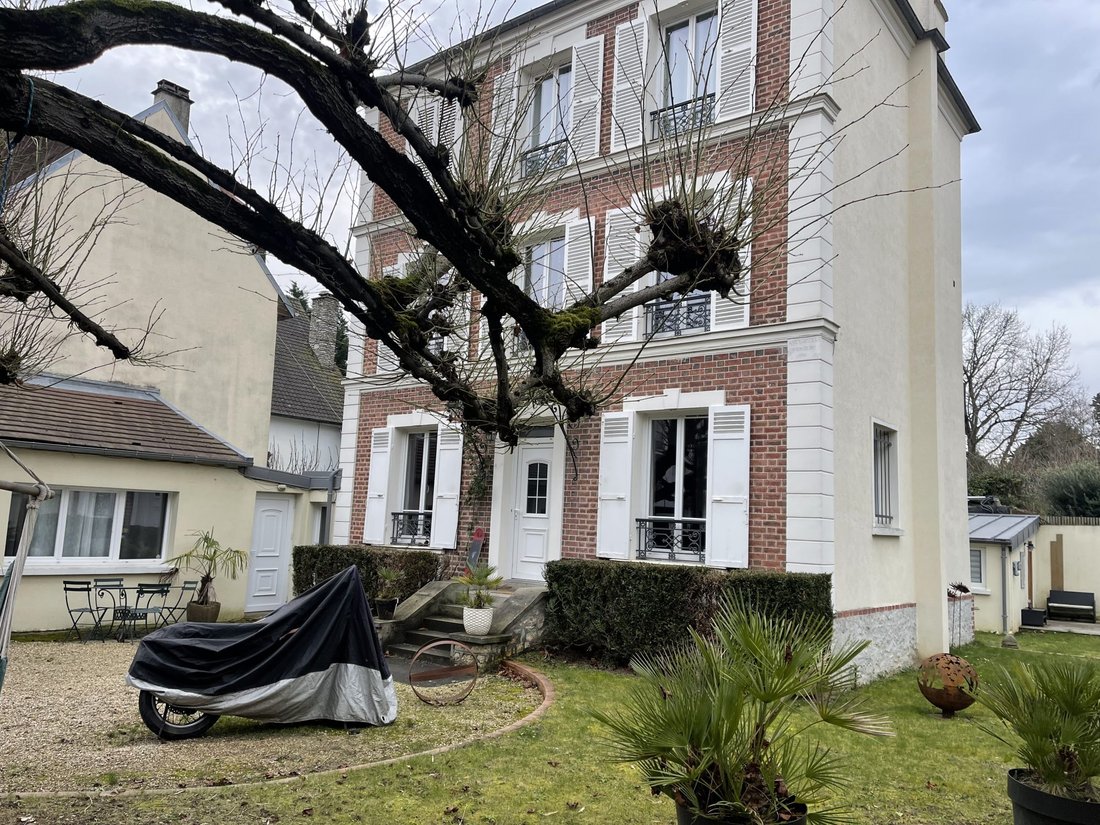 House in Centre Ville-Commerce, Enghien-les-Bains, France 2 - 15267990