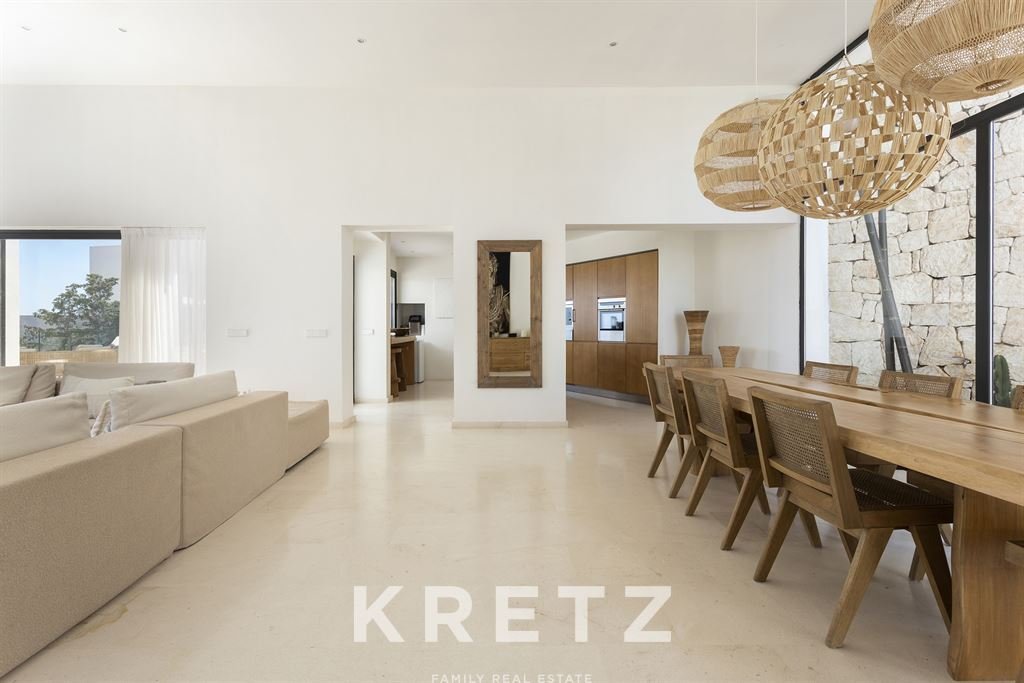 Villa in Roca Llisa, Santa Eularia des Riu, Balearic Islands 2 - 15268455