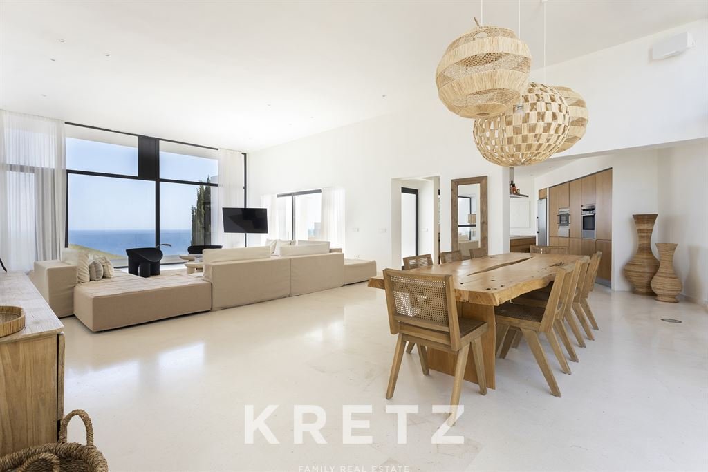 Villa in Roca Llisa, Santa Eularia des Riu, Balearic Islands 1 - 15268455