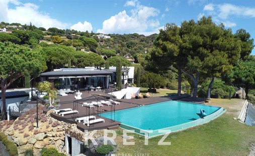 Villa in Sant Andreu de Llavaneres, Catalonia, Spain 1