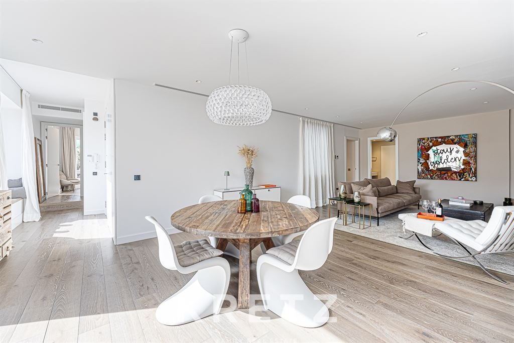 Appartement à Eixample, Barcelone, Espagne 3 - 15268427