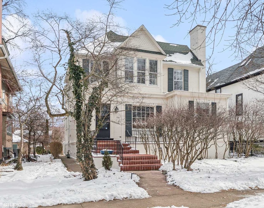 Amazing Victorian Era Home In The In Evanston, Illinois, Vereinigte ...