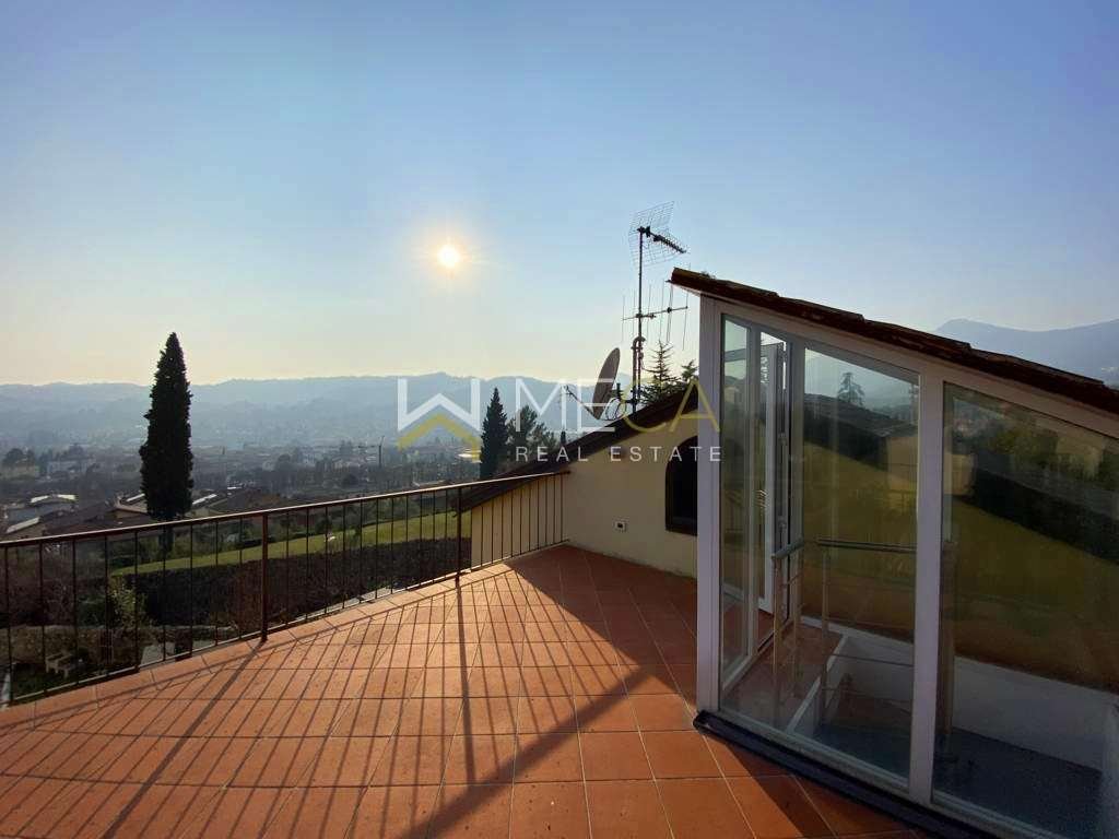 Villa in Salo, Lombardy, Italy 4 - 15270816