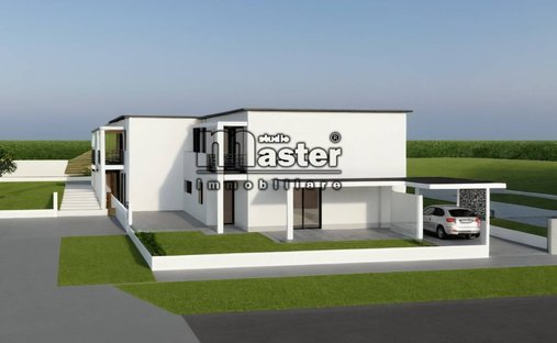Villa in Stazione, Treviso, Italy 1