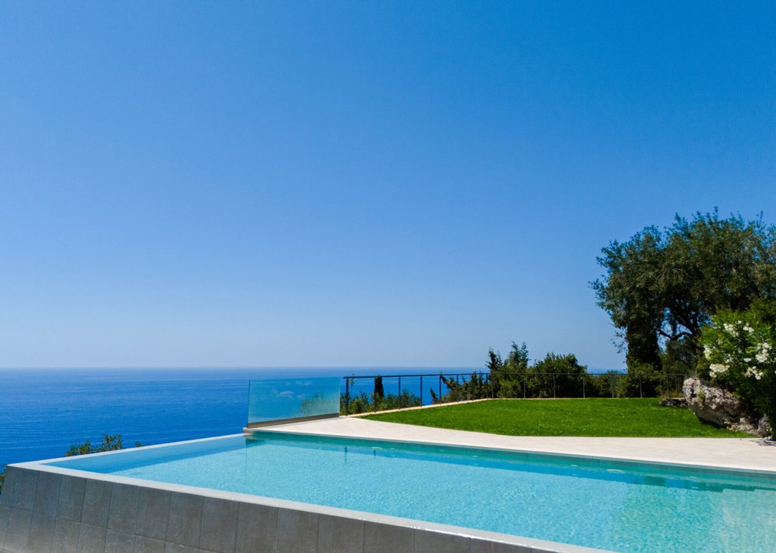 Villa in Corfu, Peloponnese, Western Greece and the Ionian, Greece 2 - 11397508