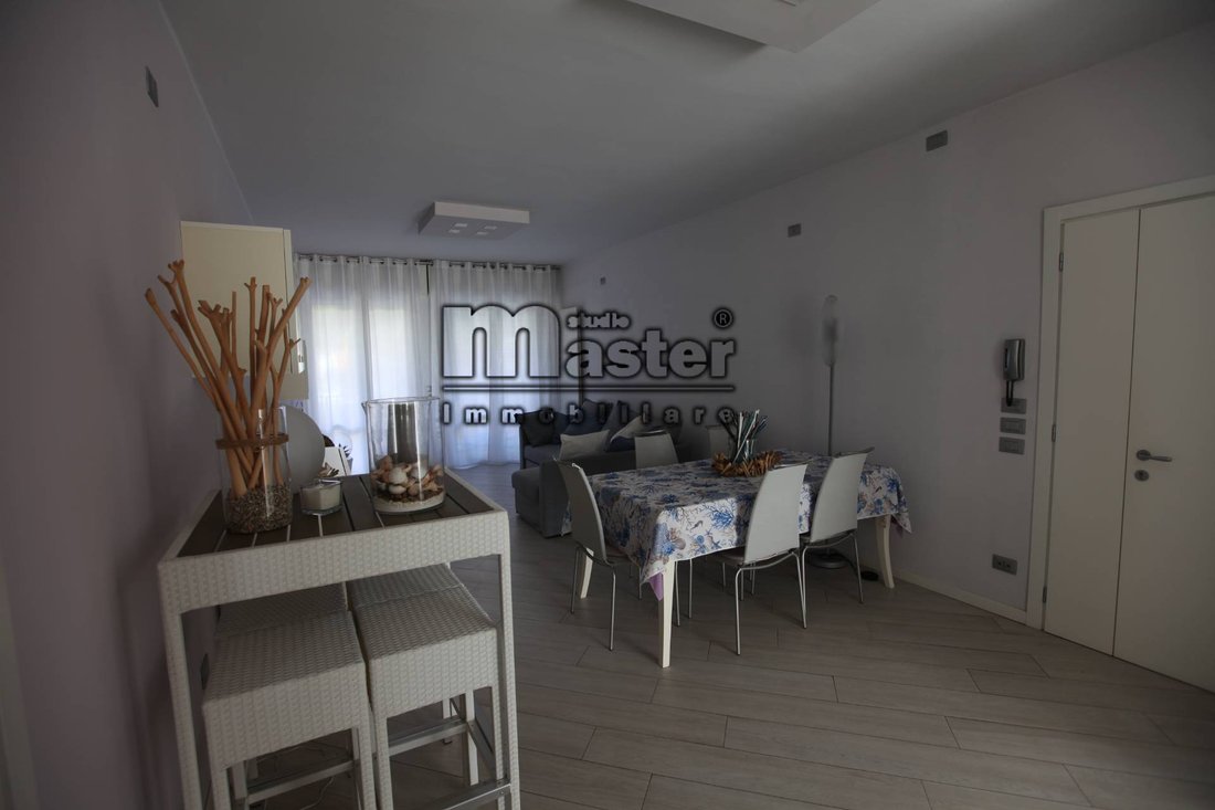 Apartment in Faro-Lido Ovest, Jesolo, Veneto 4 - 15271342
