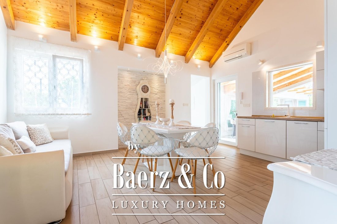 Townhouse in Seget Donji, Split-Dalmatia County, Croatia 3 - 14667876