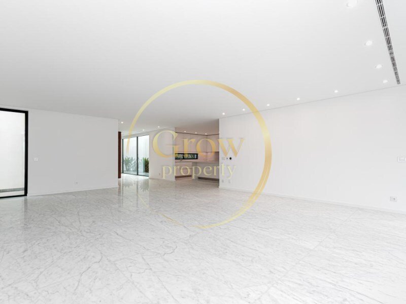 House in Vilamoura, Quarteira, Algarve 4 - 15270342