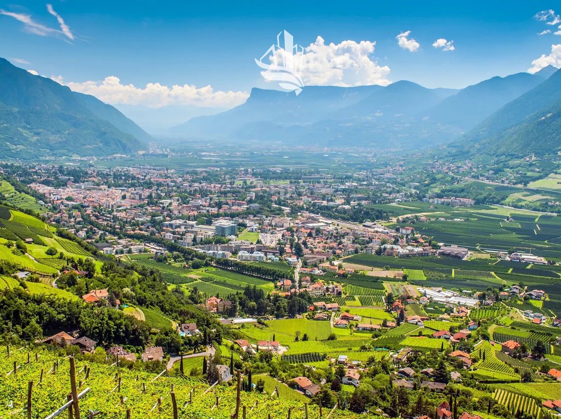 Merano / Meran, Trentino – Alto Adige/Südtirol, Italy 3 - 15269440