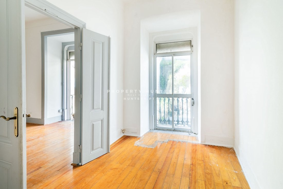 Apartment in Campolide, Lisbon, Portugal 1 - 15269068