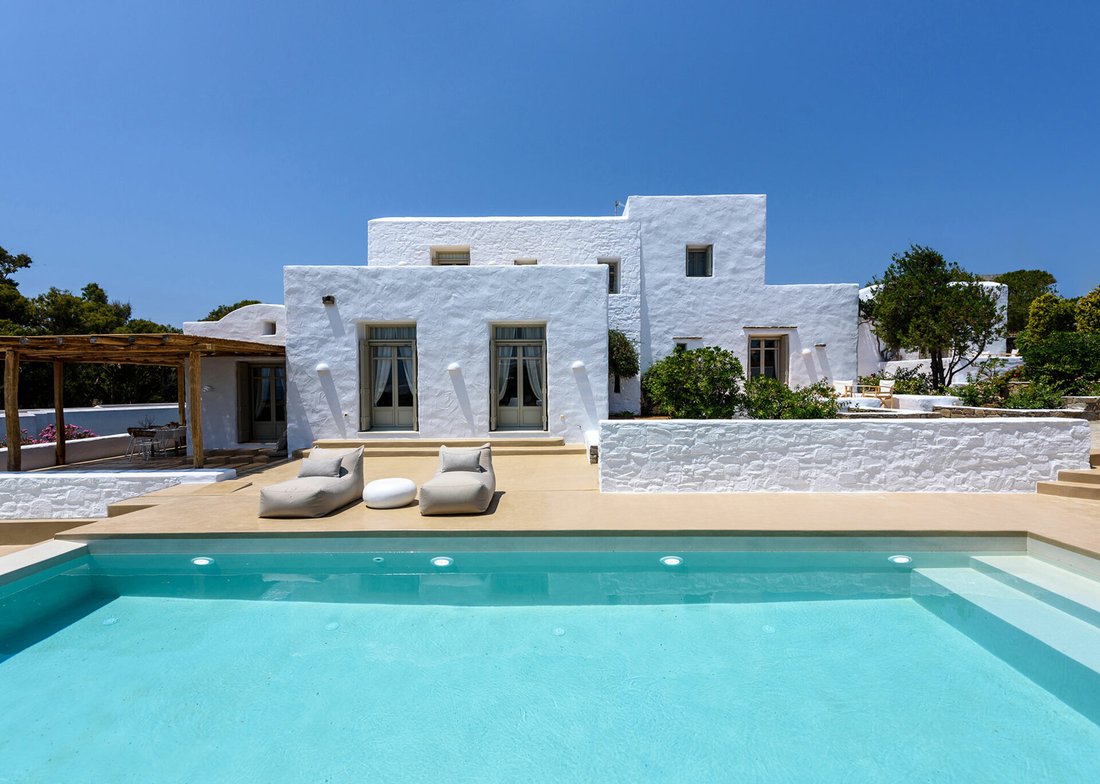 Villa in Paros, Aegean, Greece 1 - 15270631
