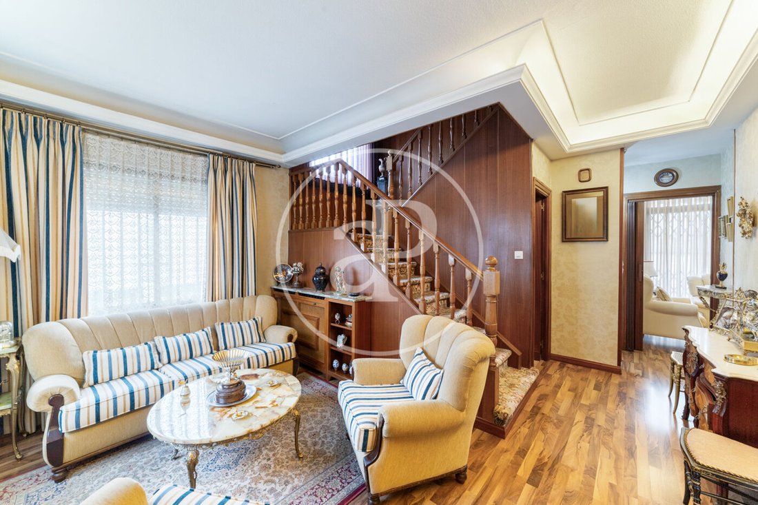 Villa in Barrio Salamanca, Madrid, Spain 4 - 15270536