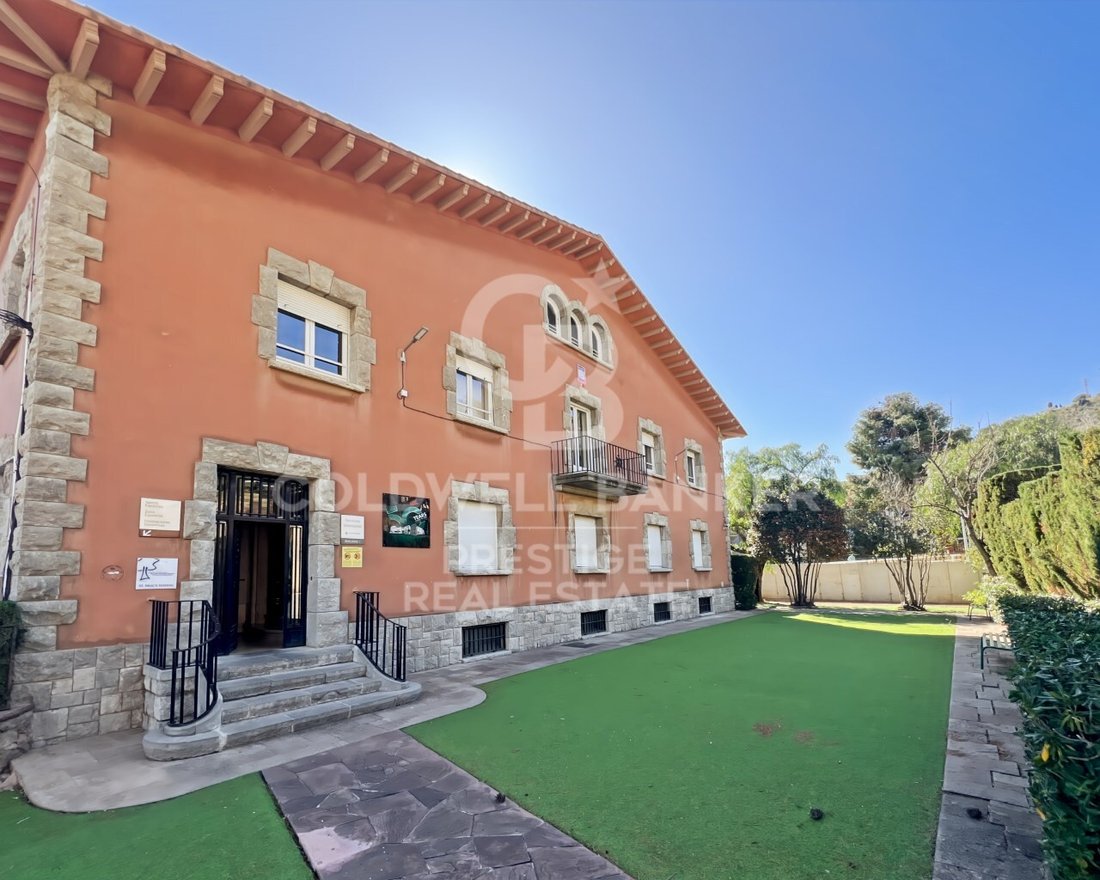 House in Les Corts, Barcelona, Spain 2 - 13375309