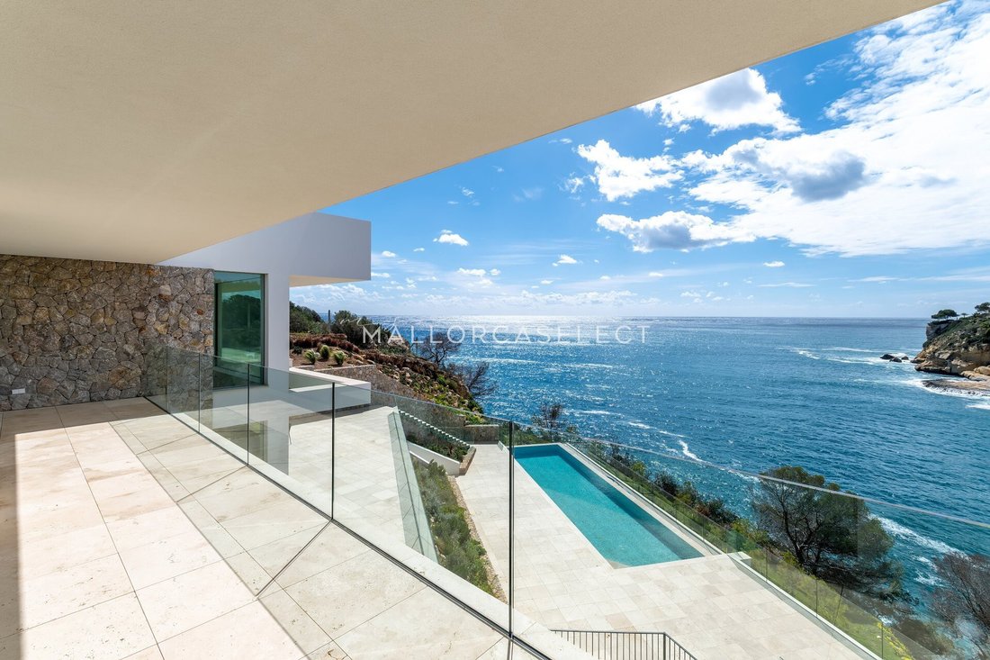 Villa in Sol de Mallorca, Calvia, Balearic Islands 2 - 15269843