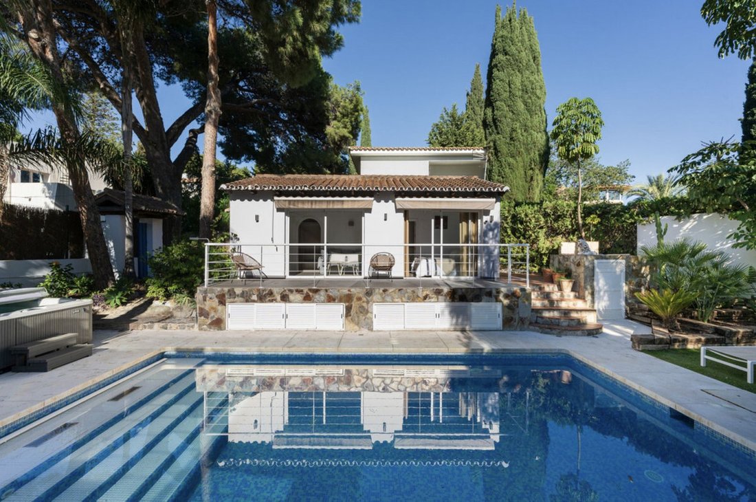 Villa in Marbella, Andalusia, Spain 3 - 15270555