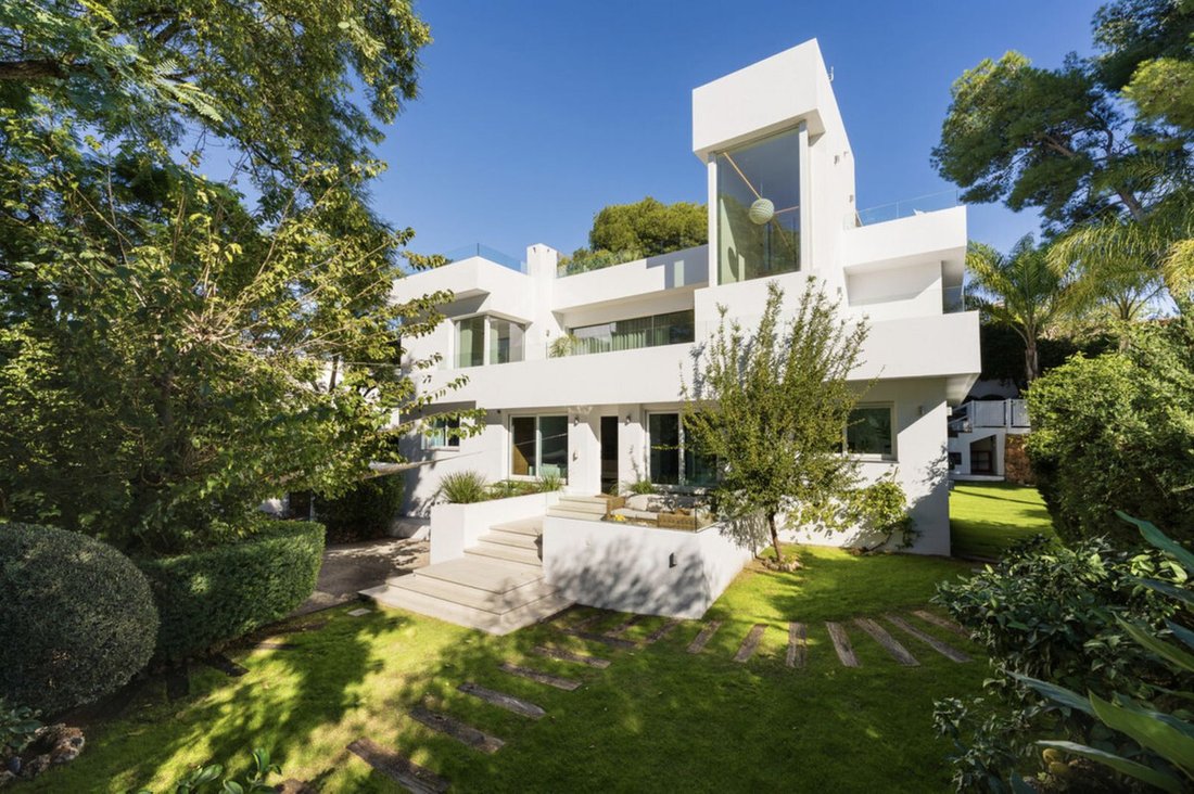 Villa in Marbella, Andalusia, Spain 2 - 15270555