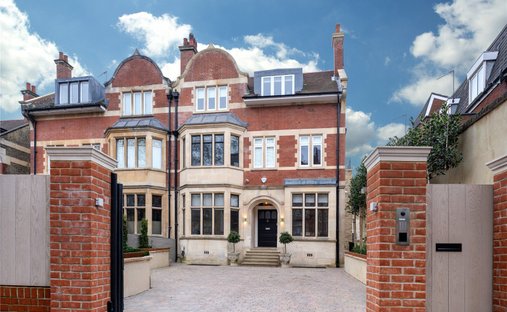 House in Swiss Cottage, Camden, England 1