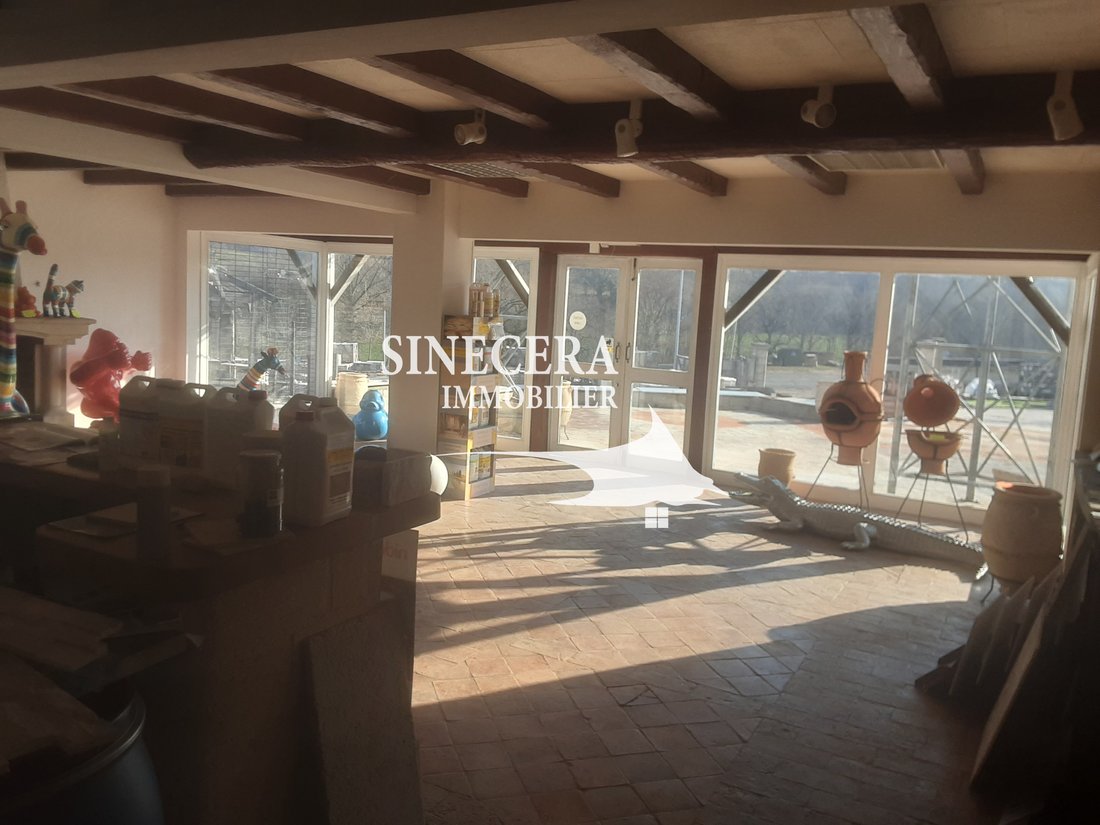 Le Domaine des Neuf Destins – A Legacy Woven in Occitanie’s Golden Light