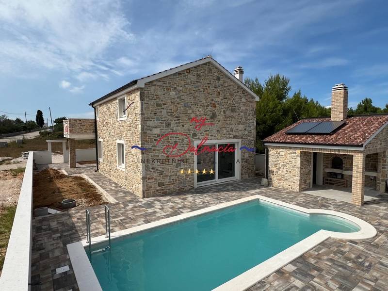 House in Vrsi, Zadar County, Croatia 2 - 15270945