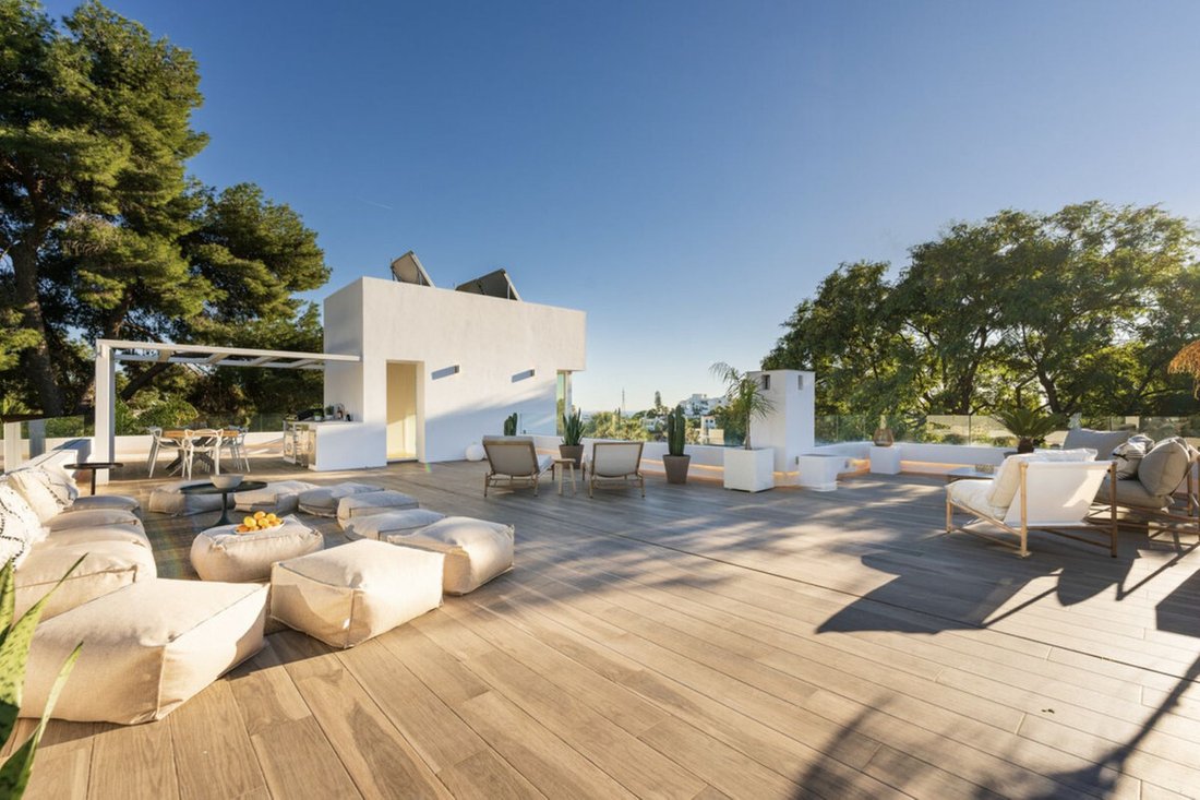 Villa in Marbella, Andalusia, Spain 1 - 15270555