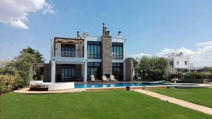 Villa in Community of Loutraki - Perachora, Loutraki - Perachora, Greece 1 - 15272244
