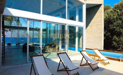 Villa a Kamaron, Erineos, Peloponnese, Western Greece and the Ionian 1