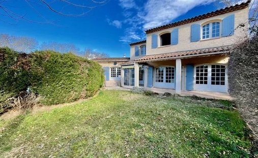 Haus in Villars, Provence-Alpes-Côte d'Azur, Frankreich 1