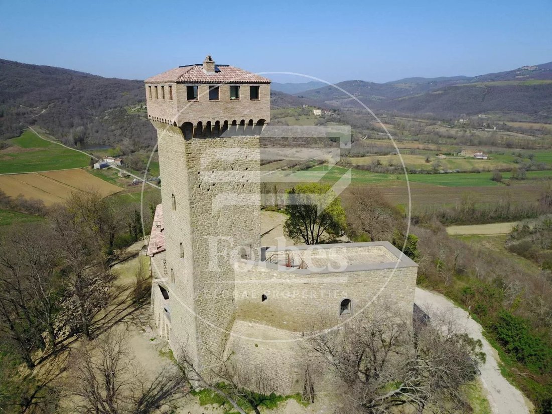 Casa en Passignano sul Trasimeno, Umbría, Italia 1 - 15057049